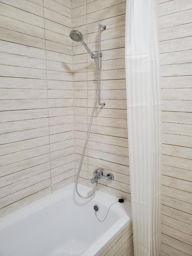 Vinna Просторі Апартаменти В Новобудові. Ternopil Ngoại thất bức ảnh